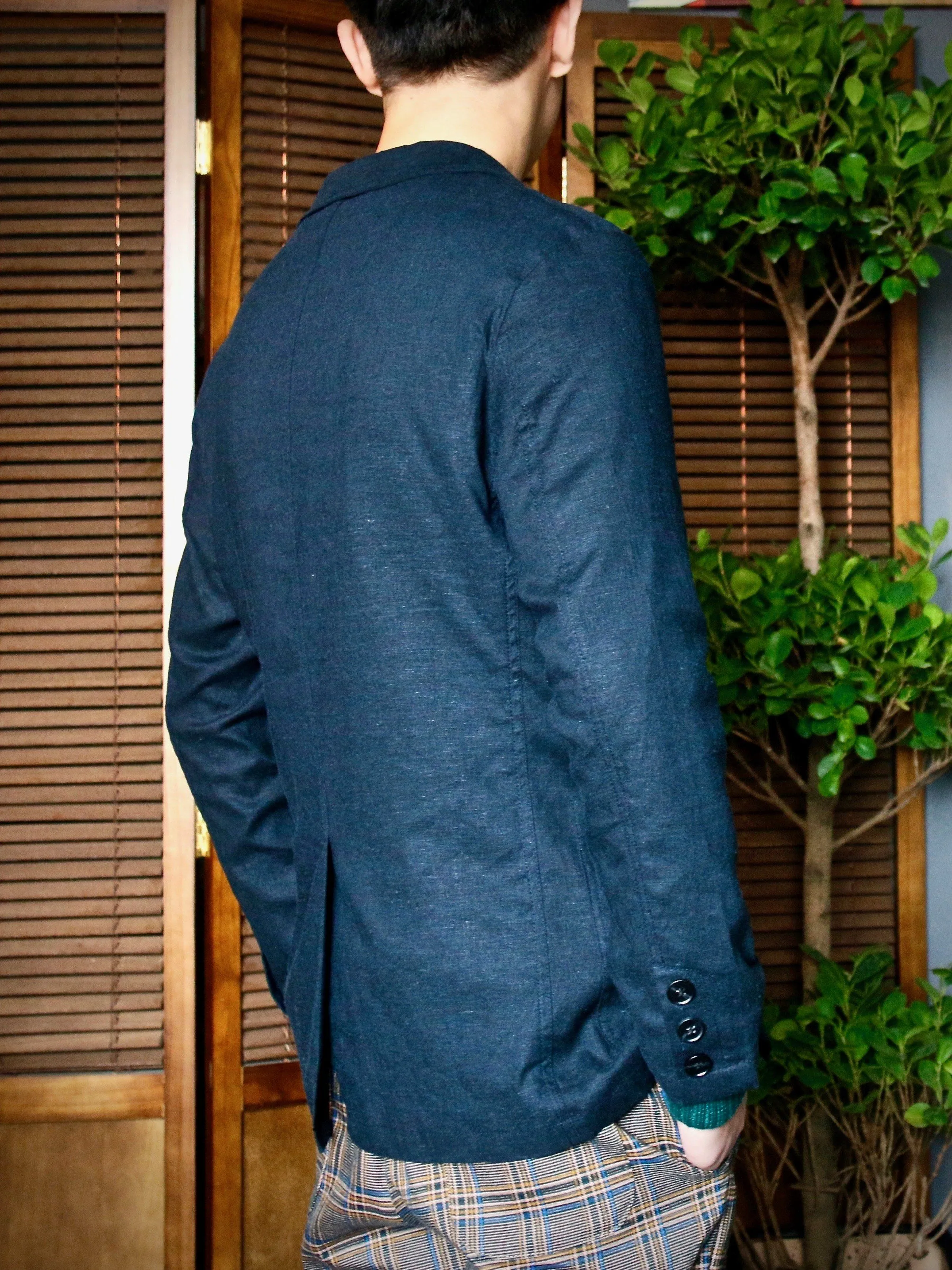 3-Pocket 2-Button Navy Linen Summer Blazer