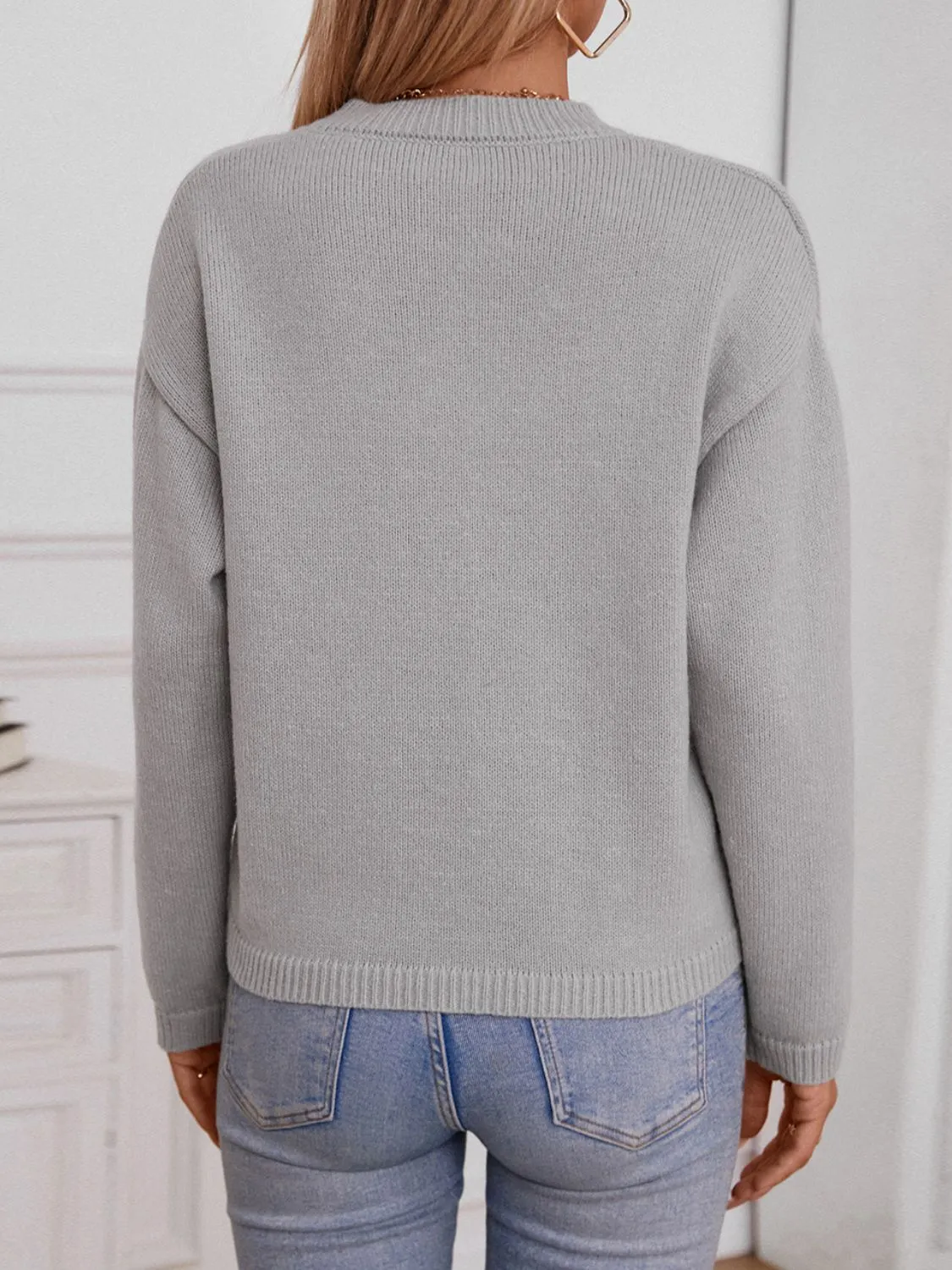 Pocketed Notched Long Sleeve Knitted Sweaters